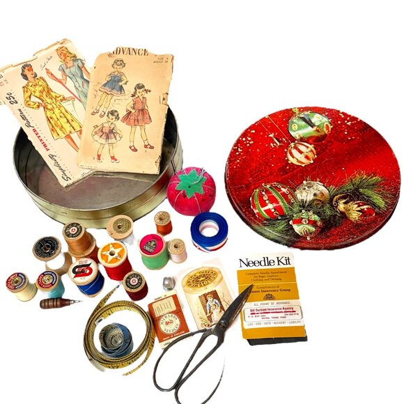 Vintage Other - Vintage Sewing Notion Bundle 25 pieces!